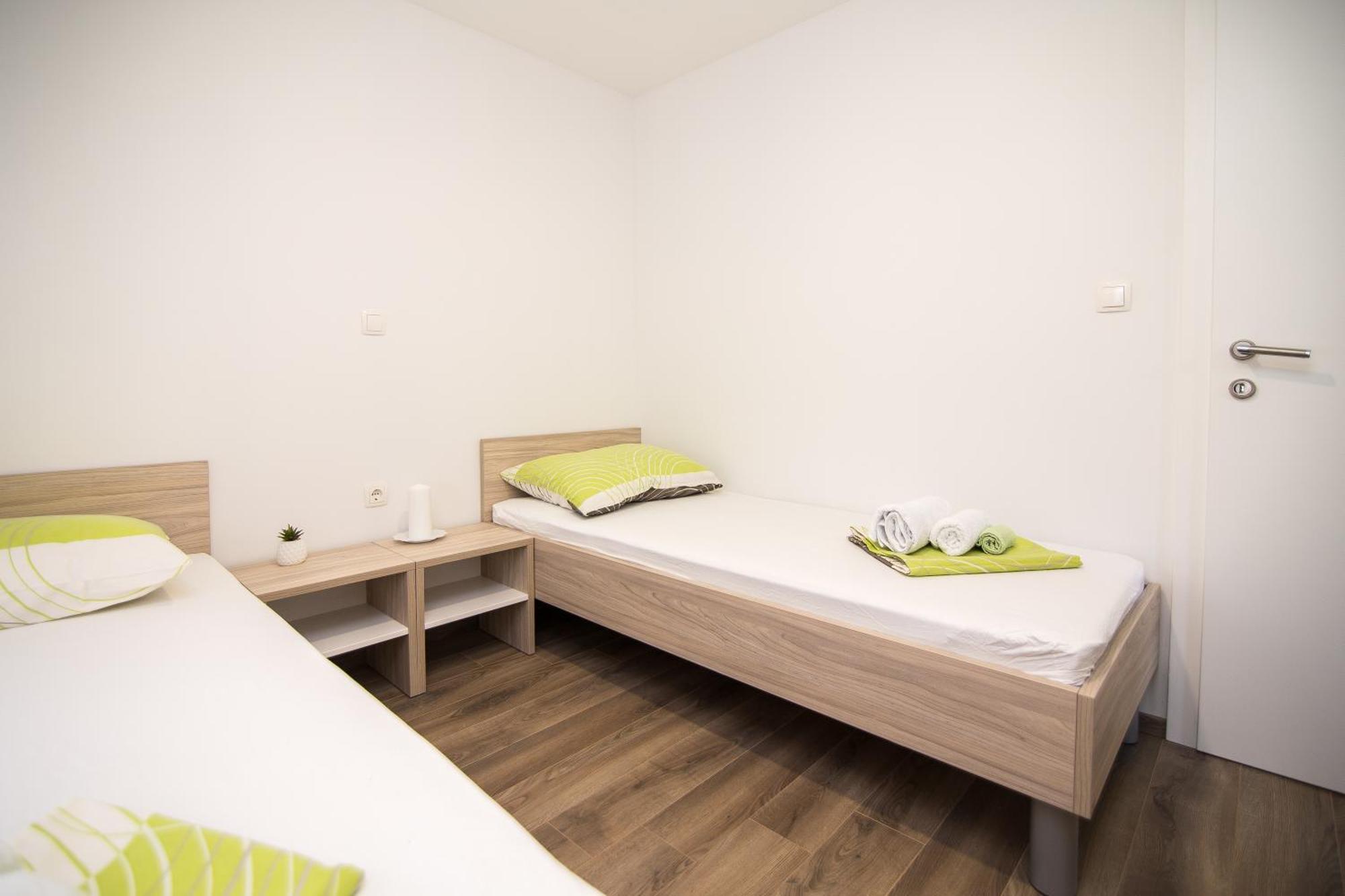 Luxury Mobile Homes Liza Biograd Na Moru Exterior photo