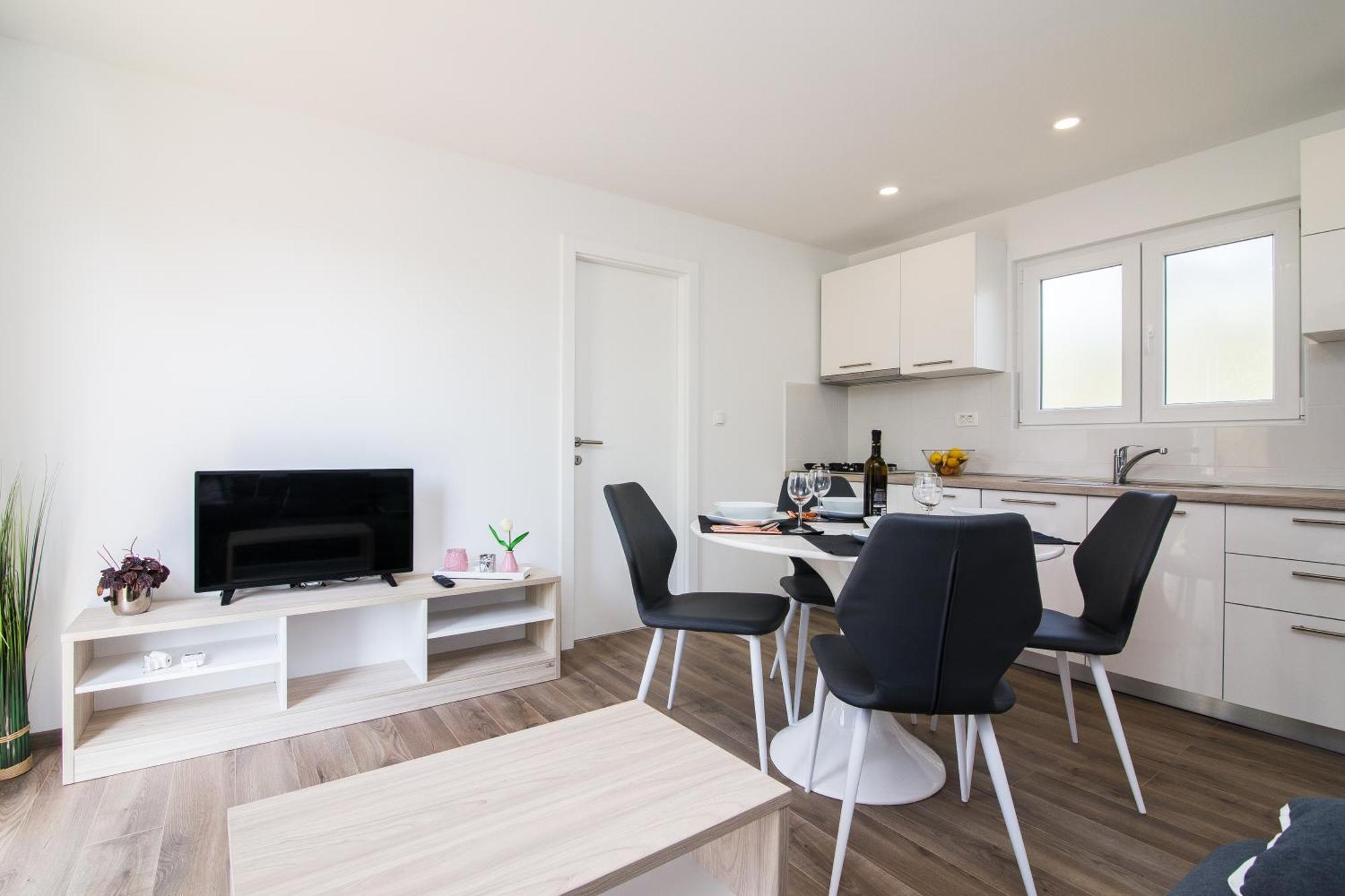 Luxury Mobile Homes Liza Biograd Na Moru Exterior photo