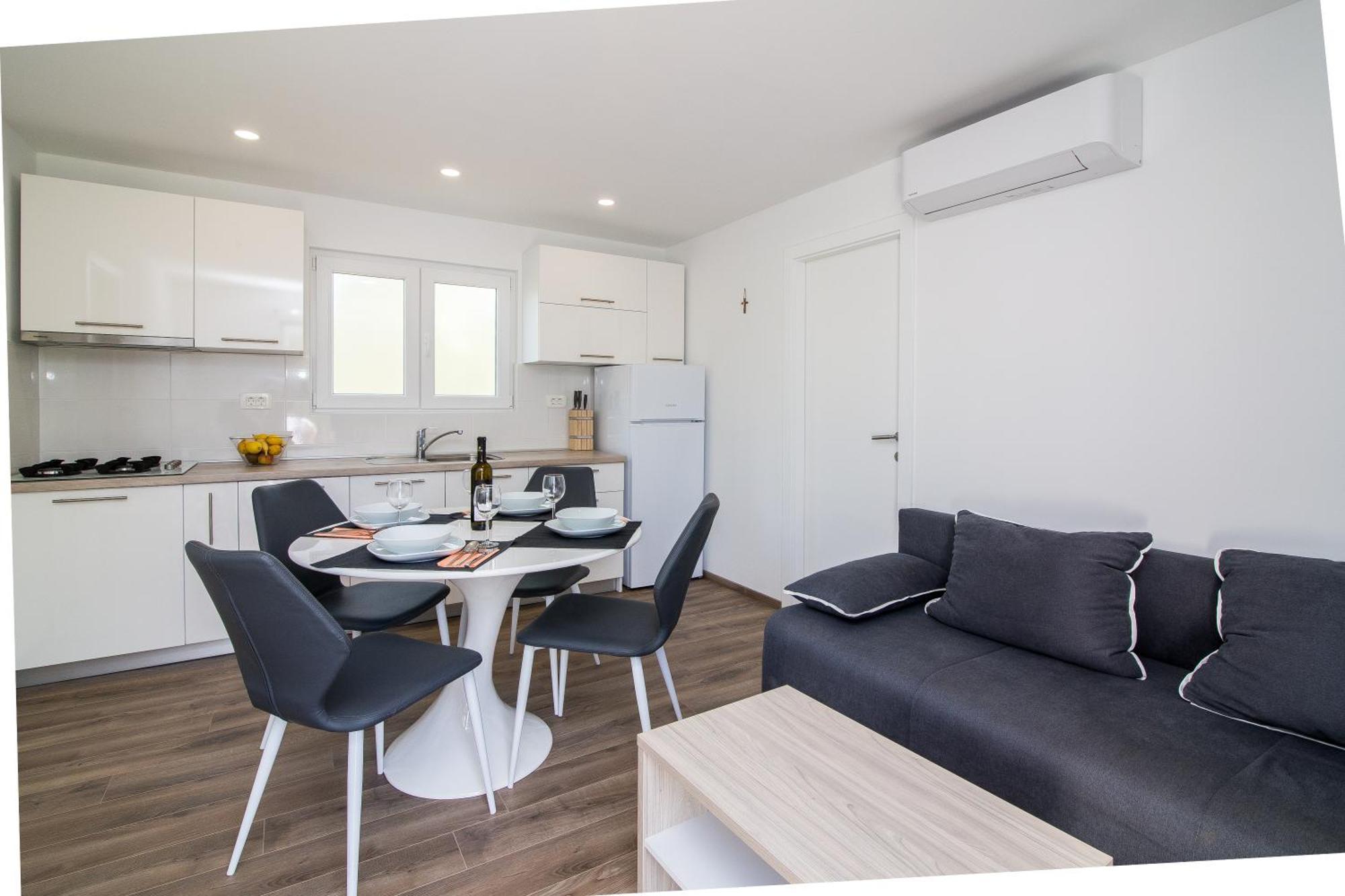 Luxury Mobile Homes Liza Biograd Na Moru Exterior photo